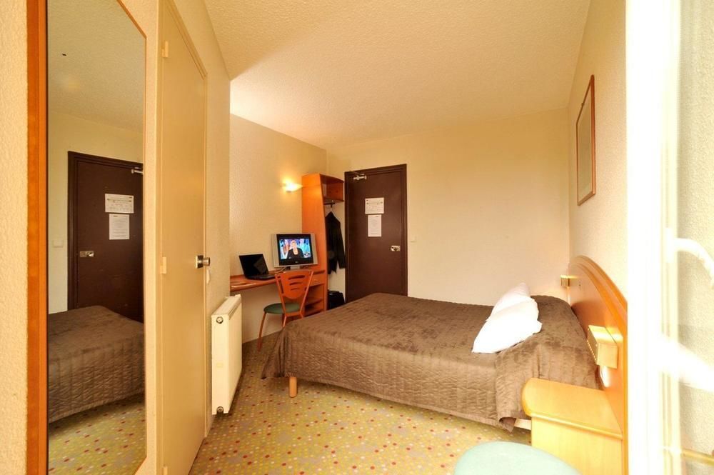 Ibis Budget Saint-Ouen-L'Aumone Exteriér fotografie