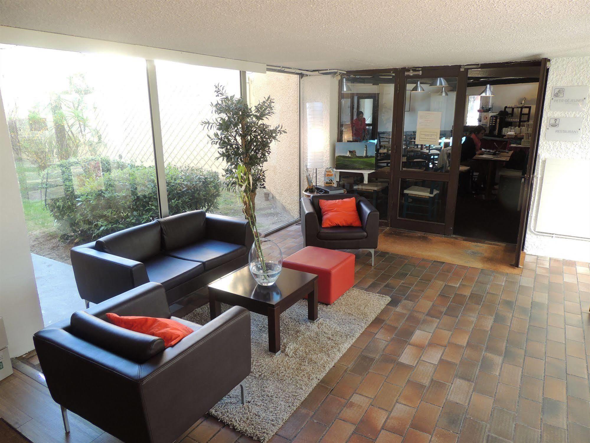 Ibis Budget Saint-Ouen-L'Aumone Exteriér fotografie